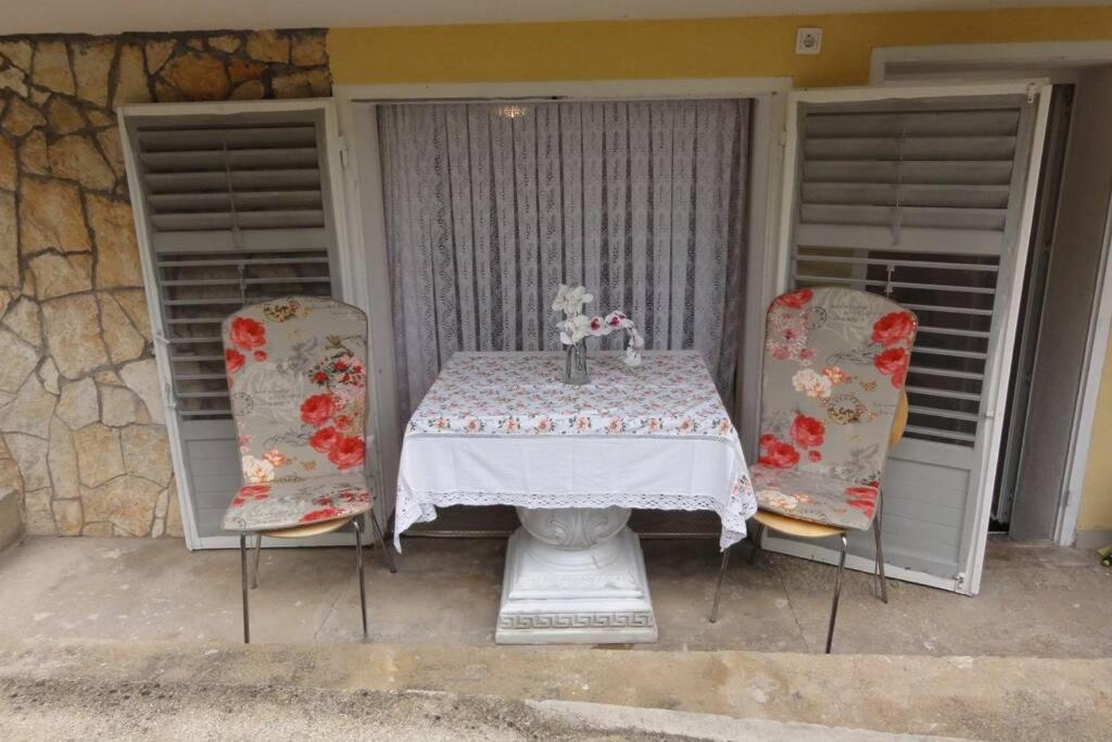Croatia Borik Paar Garden View Number 1 Appartement